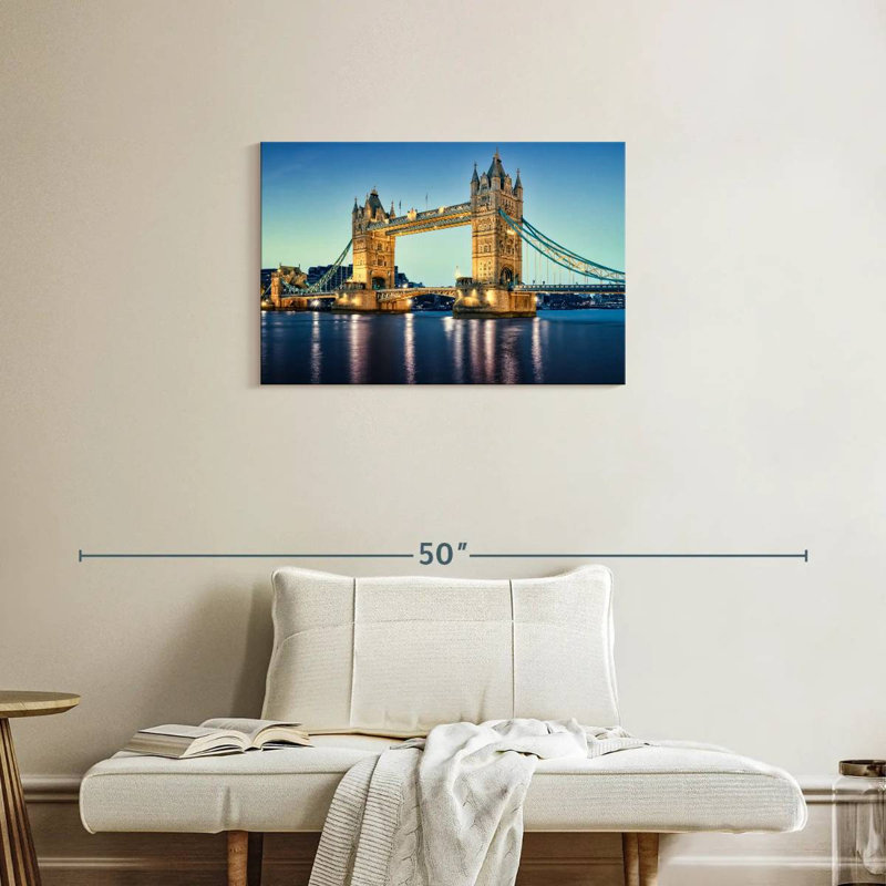Nicci Tower Bridge de nuit, H 20 po x l 30 po