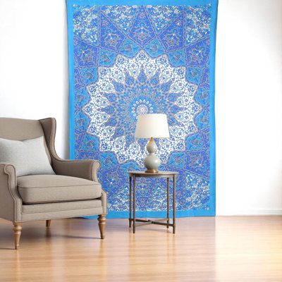 Tapisserie 80 po x 56 po Mandala
