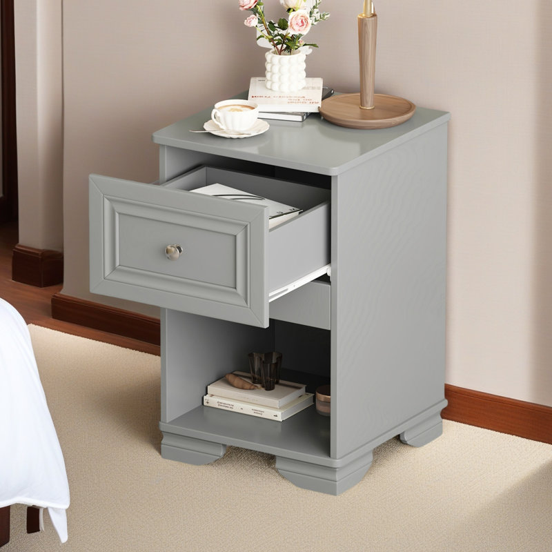 Elegant Design Nightstand With Drawer And Open Shelf For Bedroom, Retro Style Bedside Table With Classic Design And Metal Handle