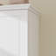 Armoire en bois manufacturé