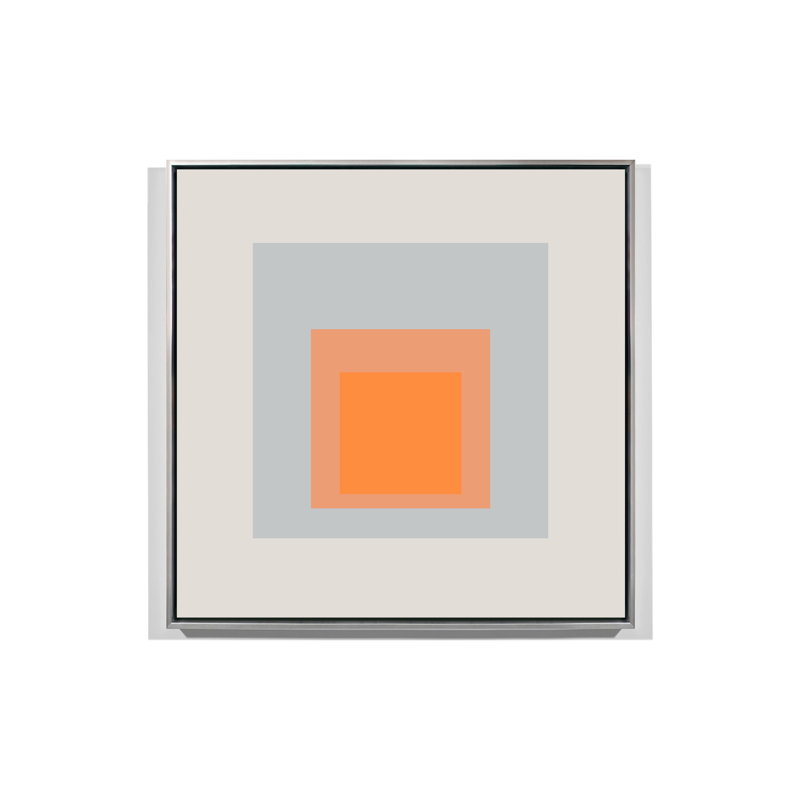Square Series Gray par Yaffa G, Cadre argenté flottant, H 31 po x l 31 po