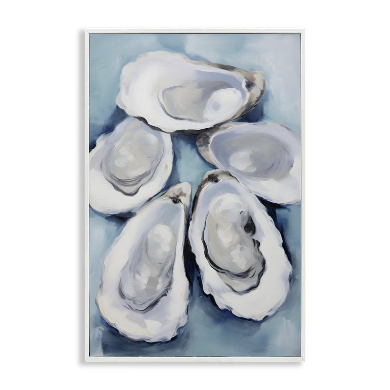 Cinq huîtres blanches, estampe numérique encadrée par Petal Prints Design, Estampe numérique encadrée blanc bord de mer