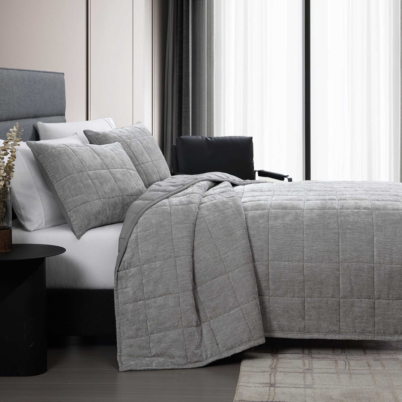 Vera Wang Chenille Box Solid Reversible Quilt Set, Silver Gray, King Quilt + 2 King Pillowcases