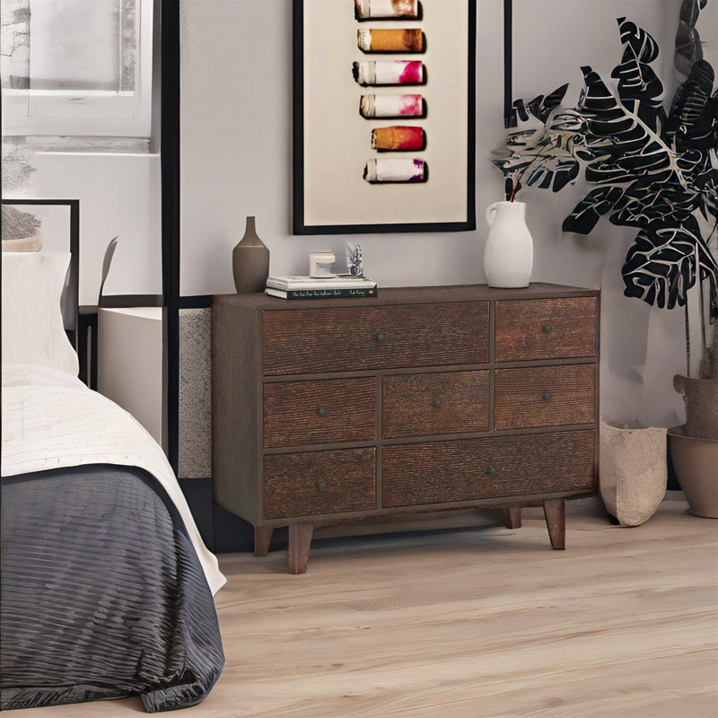 Commode 7 tiroirs Choate Clukey Abbeville
