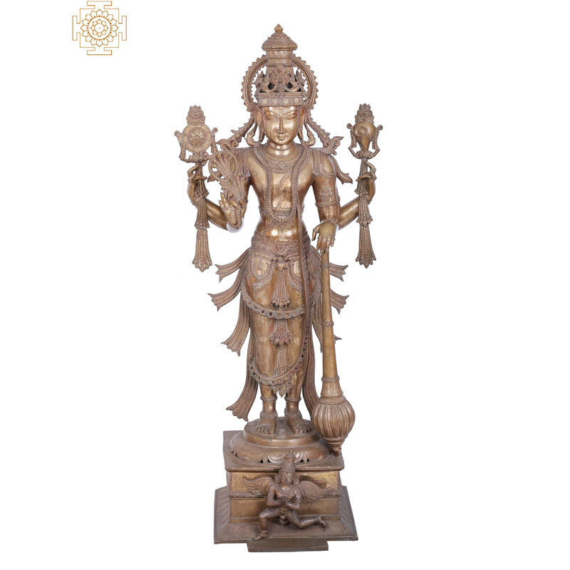 Grande statue de lord Perumal