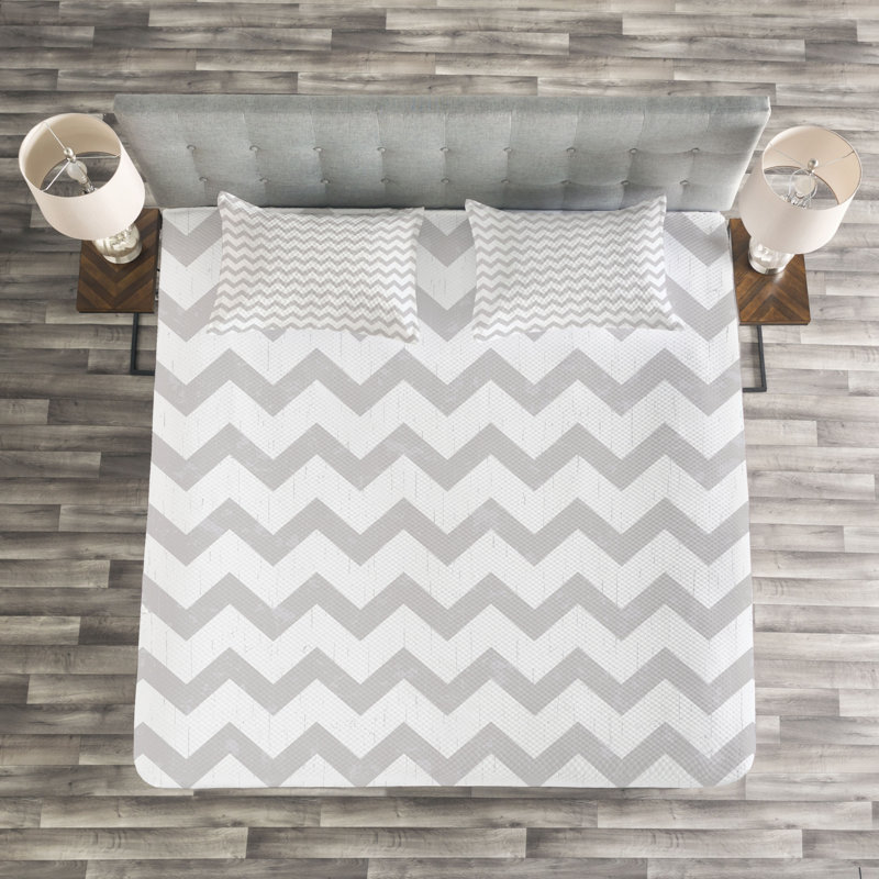 Adreona Grey/White Microfibre Bedspread Set, 220 x 264 cm