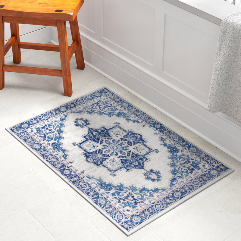 Melyna Oriental Indoor Rug, Rectangle 3' x 5'