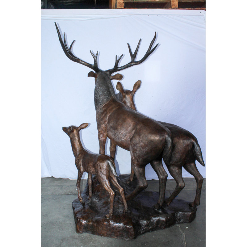 Sculpture de famille de cerfs en bronze grandeur nature pour exposition extérieure 48 po x 50 po x H 81 po