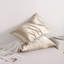 Taies d'oreiller en satin avec fermeture à enveloppe-1262914069-1233422557