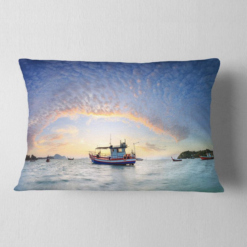 Coussin de bateau de pêche en bord de mer à Sunrise Beach