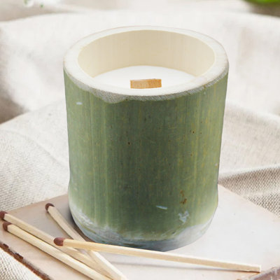 Bougie parfumée au thé de prune - arôme floral apaisant à base de plantes pour la détente et la concentration
