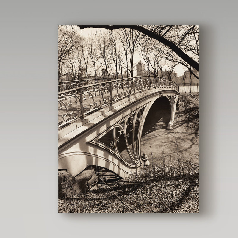 Avisha «Central Park Bridge 2», reproduction de photo sur toile tendue, H 24 po x l 18 po