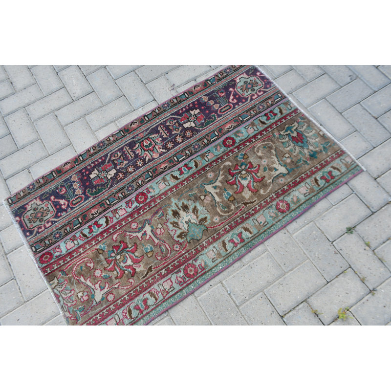 Petit tapis turc rétro vert parfait pour la salle de bain ou la cuisine