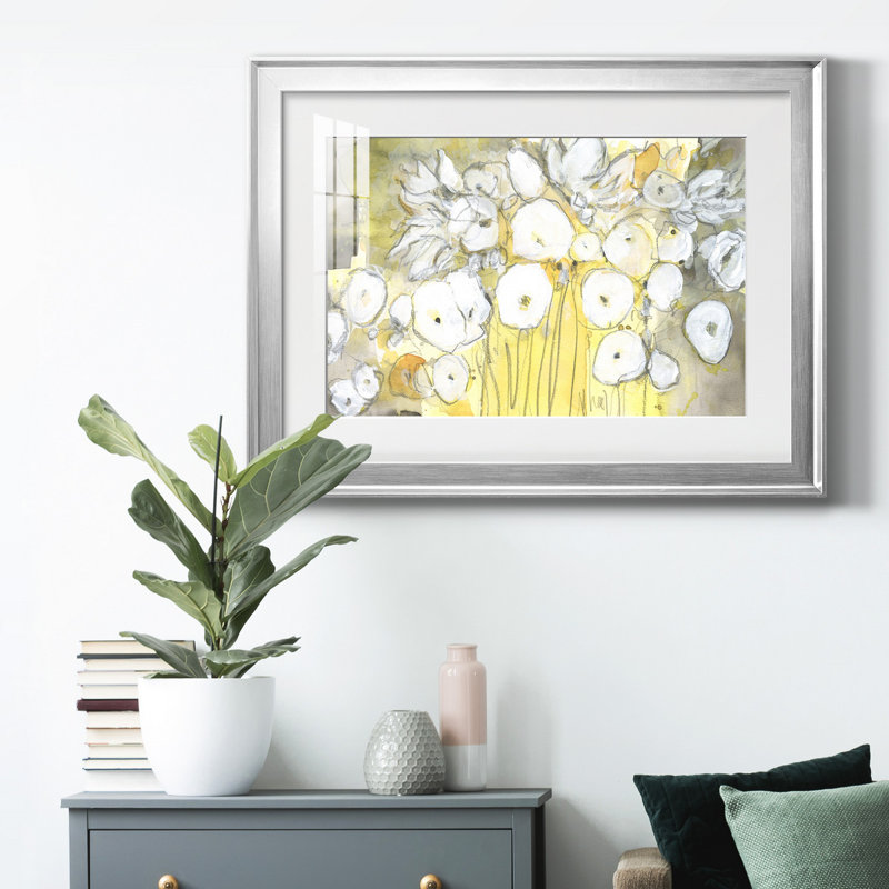 Toile encadrée de qualité supérieure «Heirloom Treasure II» - prête à être accrochée, H 26,5 po x l 36,5 po x P 1 po, Blanc