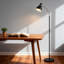 Lampe sur pied à DEL à intensité variable avec col de cygne flexible, base lestée robuste pour la lecture au-dessus d'une chaise, lampe sur pied moderne pour le salon, la chambre à coucher et le bureau