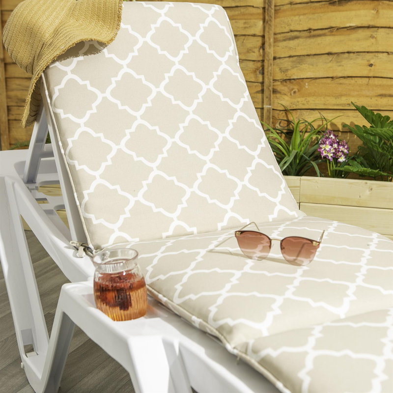 Resol - Master Sun Lounger & Cushion, White/Beige