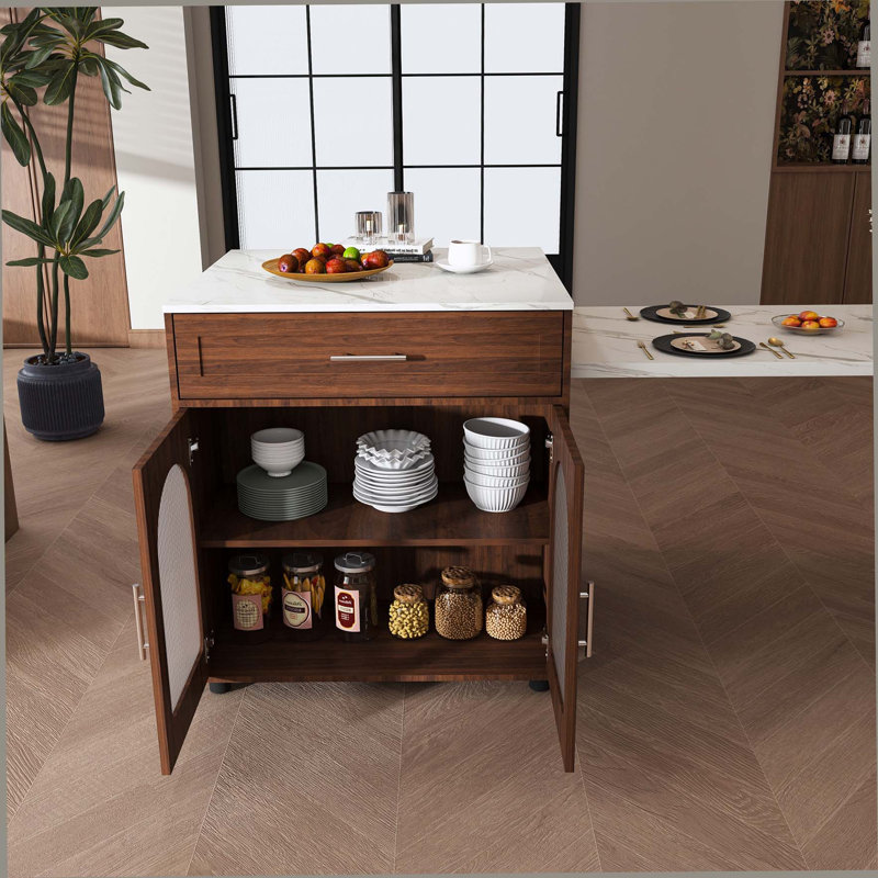 Ensemble de salle à manger pour îlot de cuisine extensible de 80 pouces avec 4 chaises en bois massif, comptoir en grain de marbre noyer avec prise de courant, chariot de rangement mobile avec armoire et 2 tiroirs