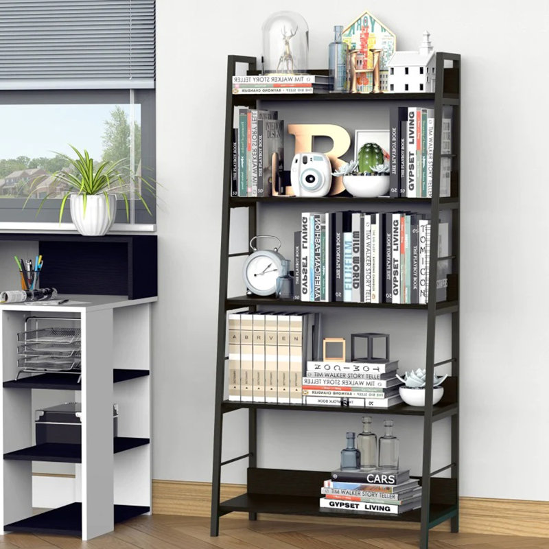 Présentoir à 5 niveaux 59" H x 28" L, Noir