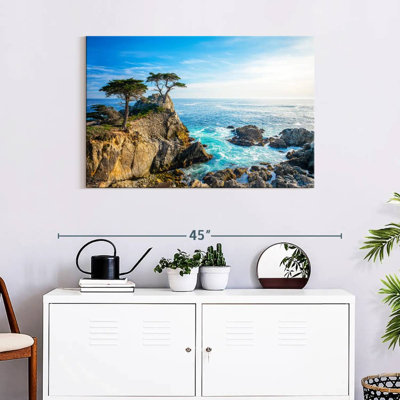 Gillard Bright Pebble Beach