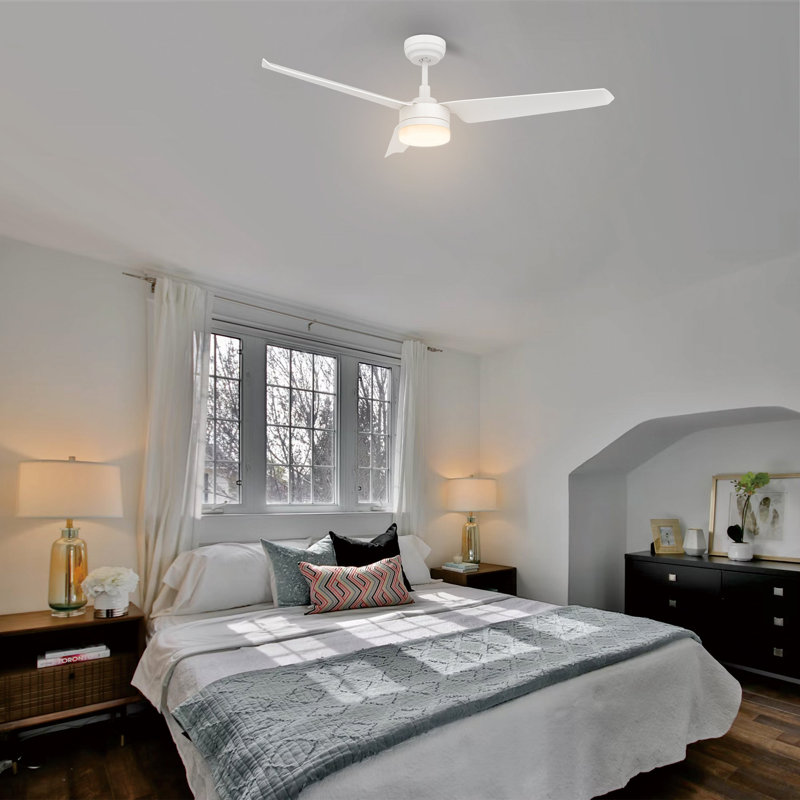 Ventilateur de plafond intelligent de 52 po avec télécommande Atticus, ensemble d'éclairage inclus, fonctionne avec l'assistant Google et Amazon Alexa, raccourci Siri.