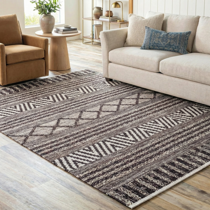 Tapis à motif géométrique marocain beige Thambiah, Rectangle 2 pi 8 po x 5 pi