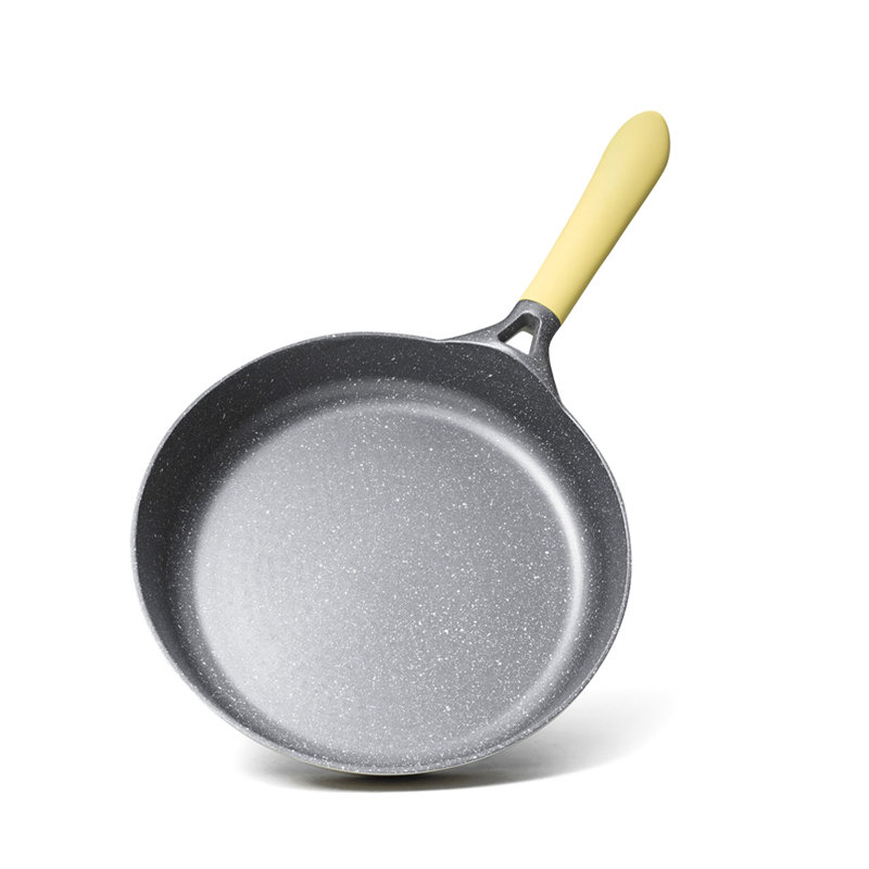 Le Macaron Aluminum Non-Stick, Yellow