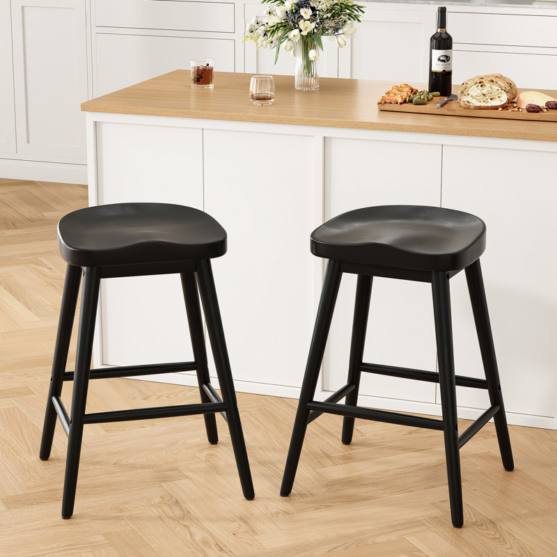 Tabouret de bar en bois massif Danel, Noir, Tabouret de comptoir (siège d'une hauteur de 25,9