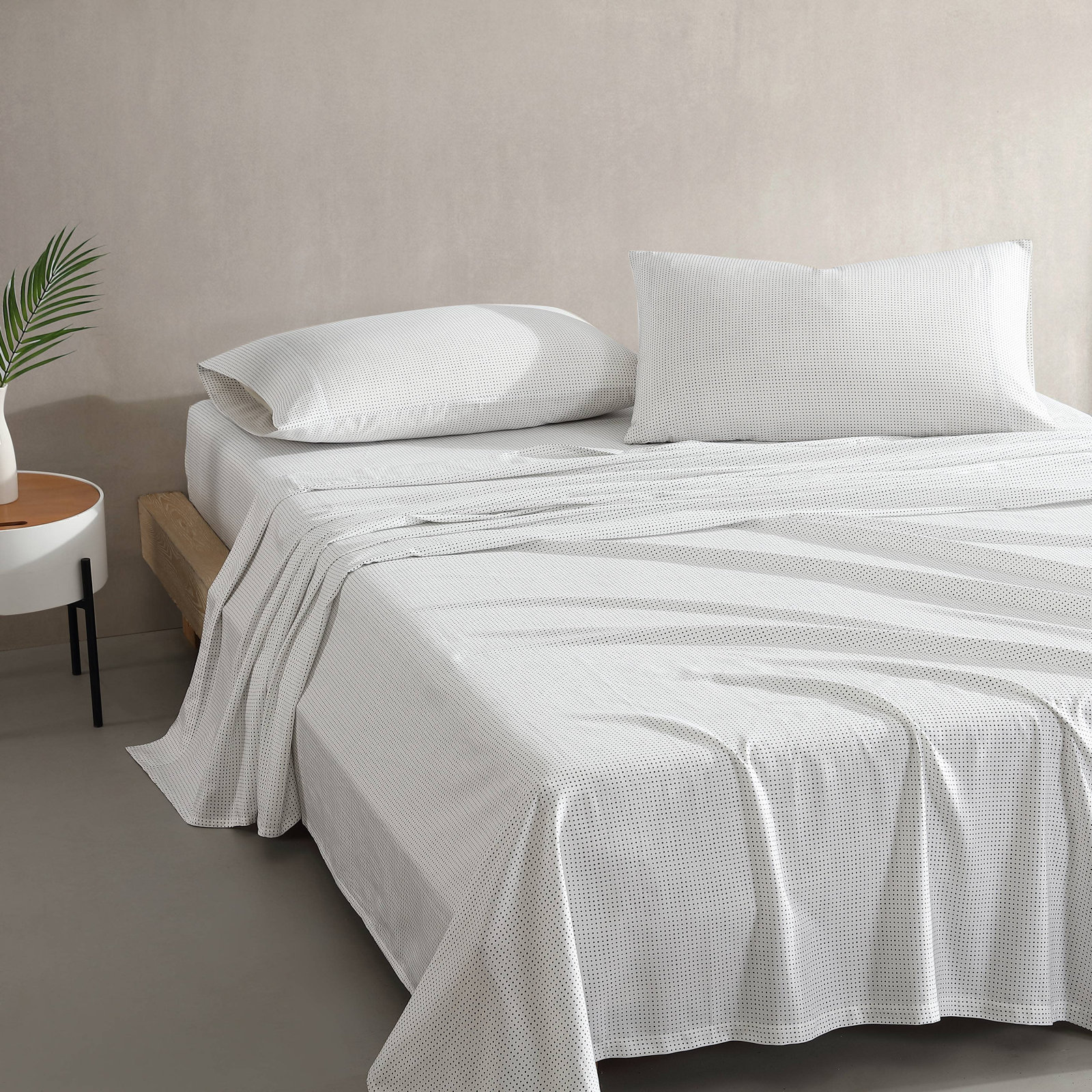 Marimekko Printed Organic Cotton Percale Sheet Sets, Queen Sheet Set with 2 Pillowcases, Navy Geometric