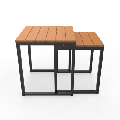 Townsend 19" Patio Side Table