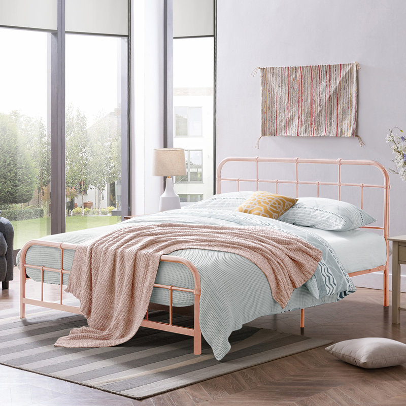 Travilah Queen Platform Bed, Queen, Pink