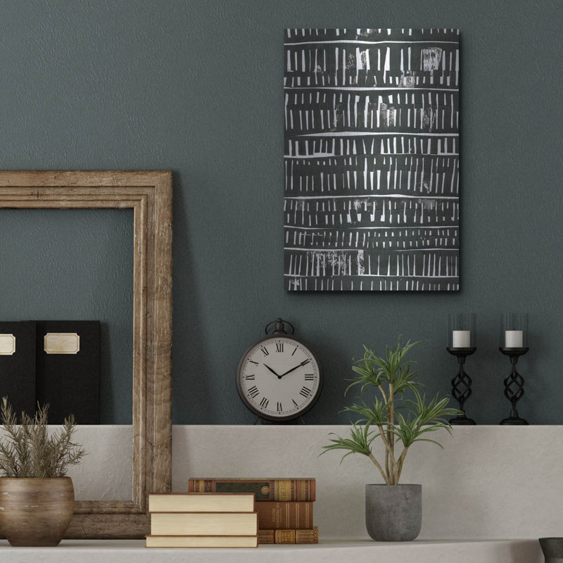 «Black Collage» par Morioke, Wrought Studio ™, art mural en métal, H 16 po x l 12 po