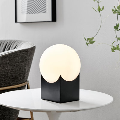 Loper Metal Novelty Lamp