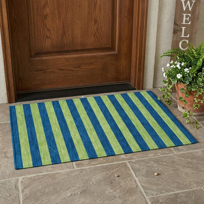 Tapis extérieur lavable antidérapant à rayures bleu marine 2 pi x 3 pi