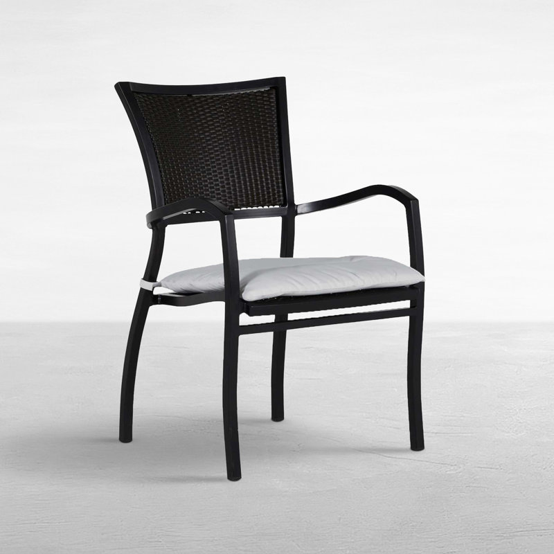 Chaise de patio empilable avec coussin Aire, Noyer noir / terre ancienne no. 2 Aire