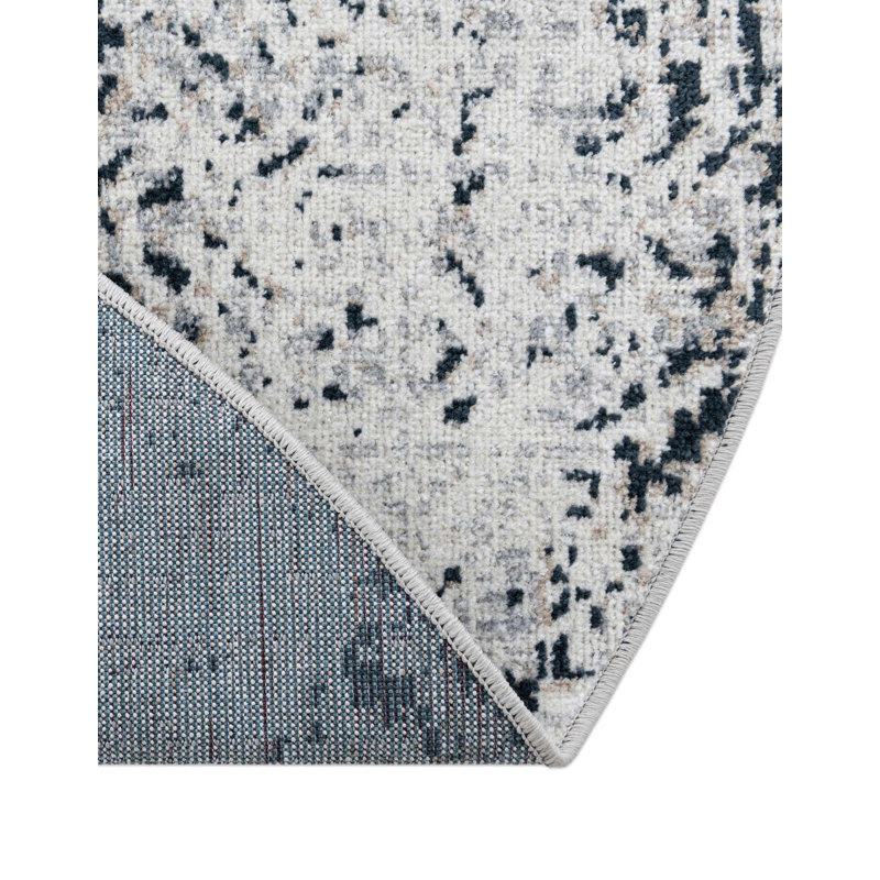 Massie Geometric Indoor Rug, Round 5'3"