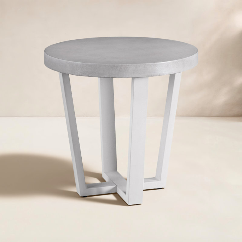 South Beach Outdoor Round Side Table, 24"