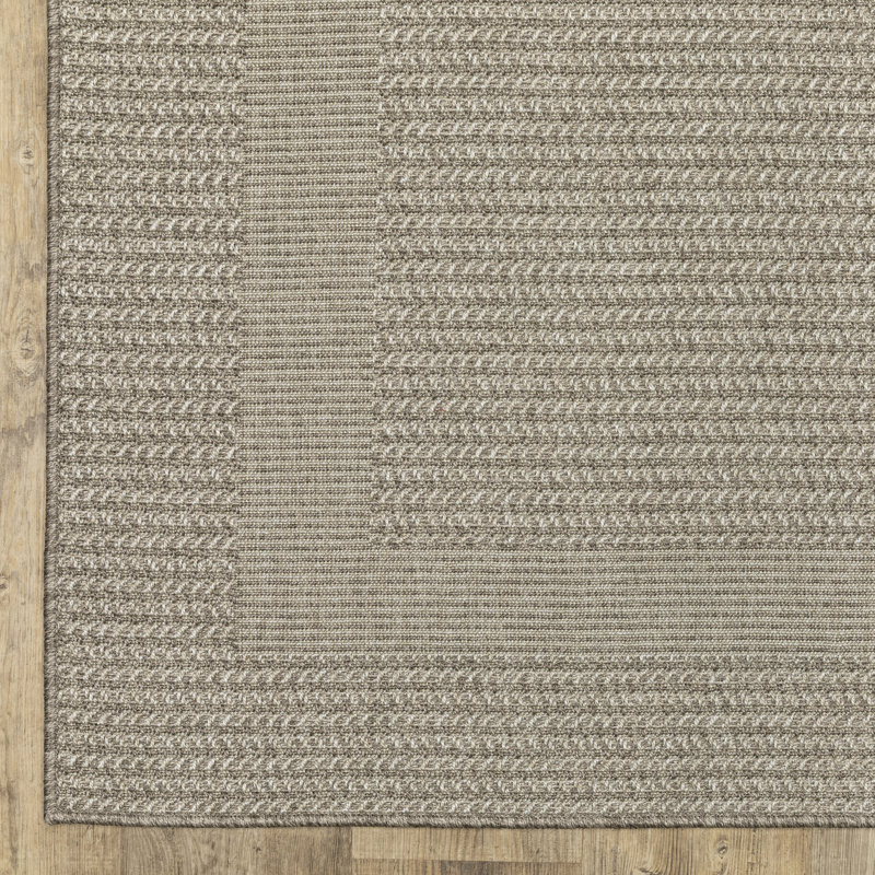 Geometric Indoor / Outdoor Rug, Rectangle 9'10" x 12'10"