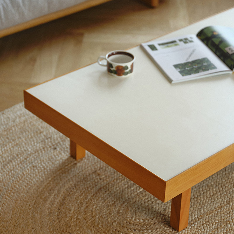 Table basse simple et facile à nettoyer, Brun