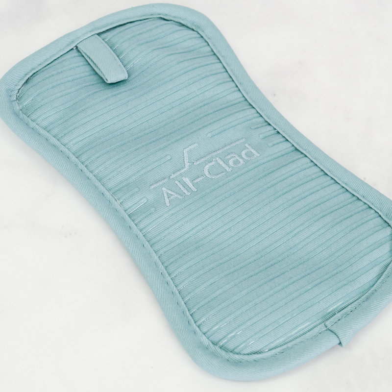 Rainfall Blue and White Kitchen Towel and Mitt Set