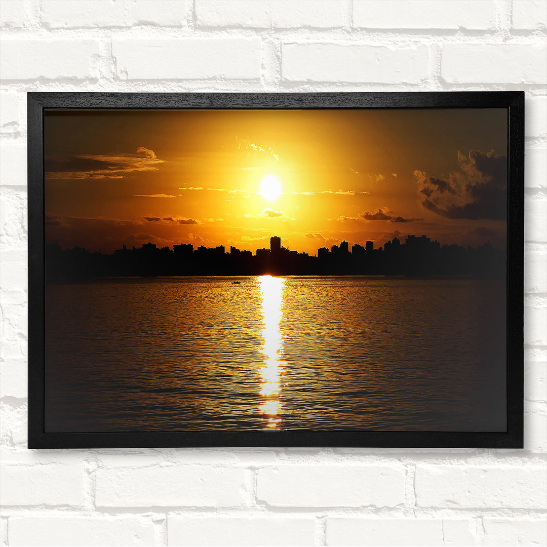 Sunset City Skyline Silhouette - Geschlossene Ecke Rahmen Kunstdrucke auf Holz