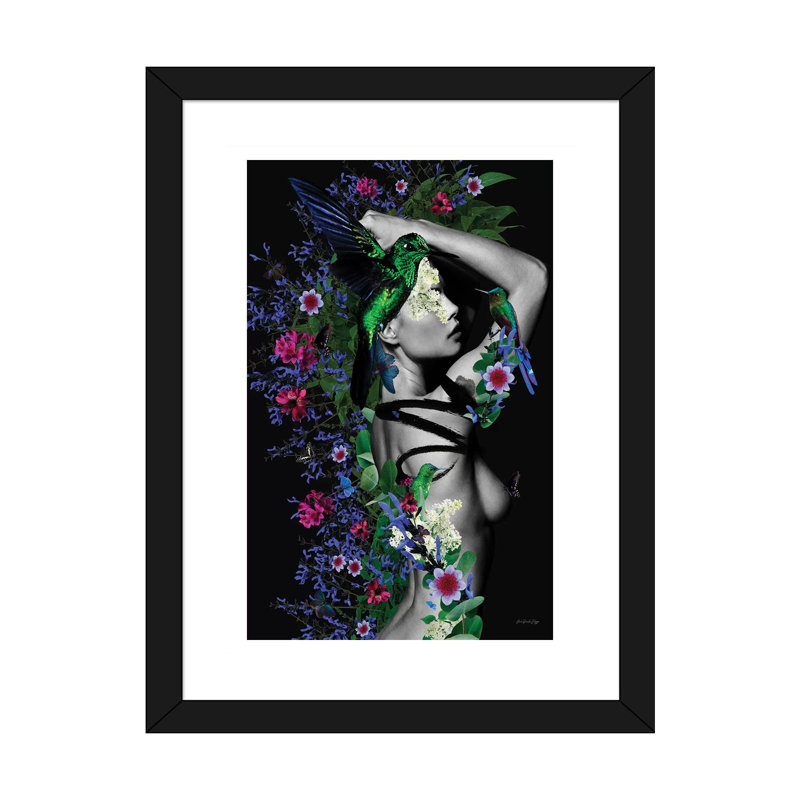 Stella - par Ana Paula Hoppe, impression, White, 32" H x 24" W x 1" D, Black Paper