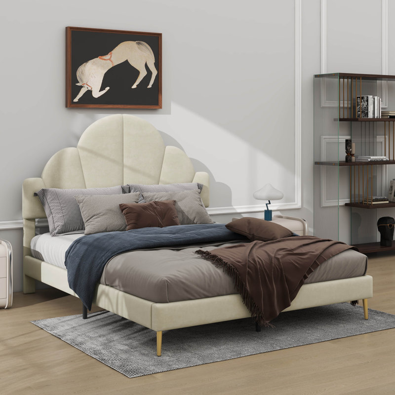 Structure de lit tapissier luxueux, Beige