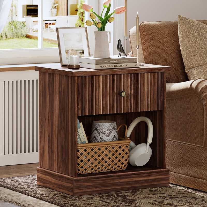 Fluted Nightstand with Drawer, Mid Century Modern Bedside Table Brown Nightstand with Storage, Space Saving for Living Room Bedroom