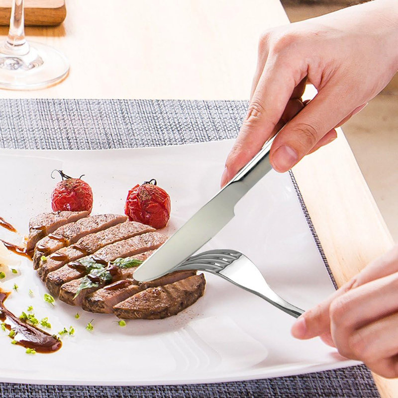 80 Piece Stainless Steel Cutlery Set