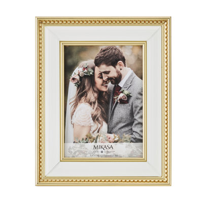 8x10 Beaded Frame with 5X7 Picture Opening