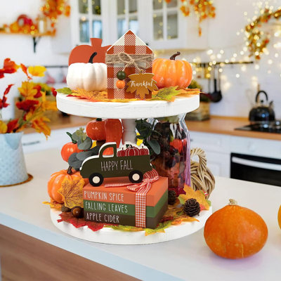 Décoration d'automne - plateau d'automne à plusieurs niveaux - pile de livres à double face, camion citrouille, mini maison en bois avec étiquette reconnaissante - Décorations d'automne pour la maison