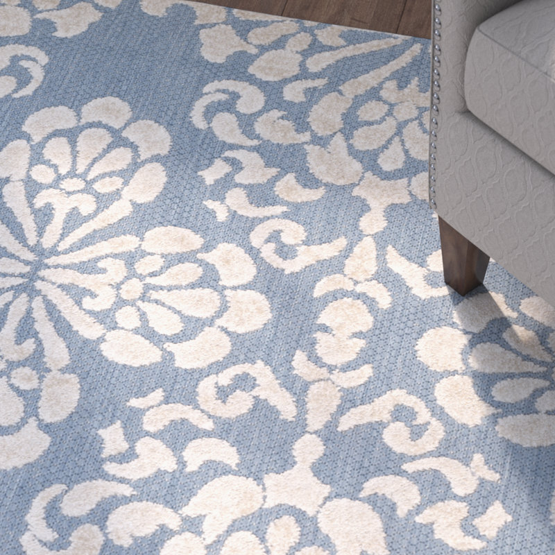 Jaquelin Performance Damask Indoor/Outdoor Area Rug, Rectangle 5'3" x 7'7"