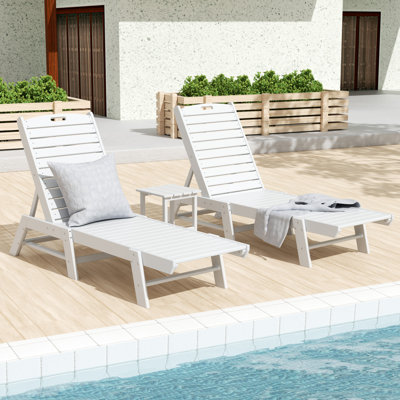 Laguna Outdoor Chaise Lounge Set with Table