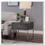 Table de bout avec rangement en chêne gris et chrome