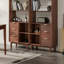Bibliothèque légère et luxueuse